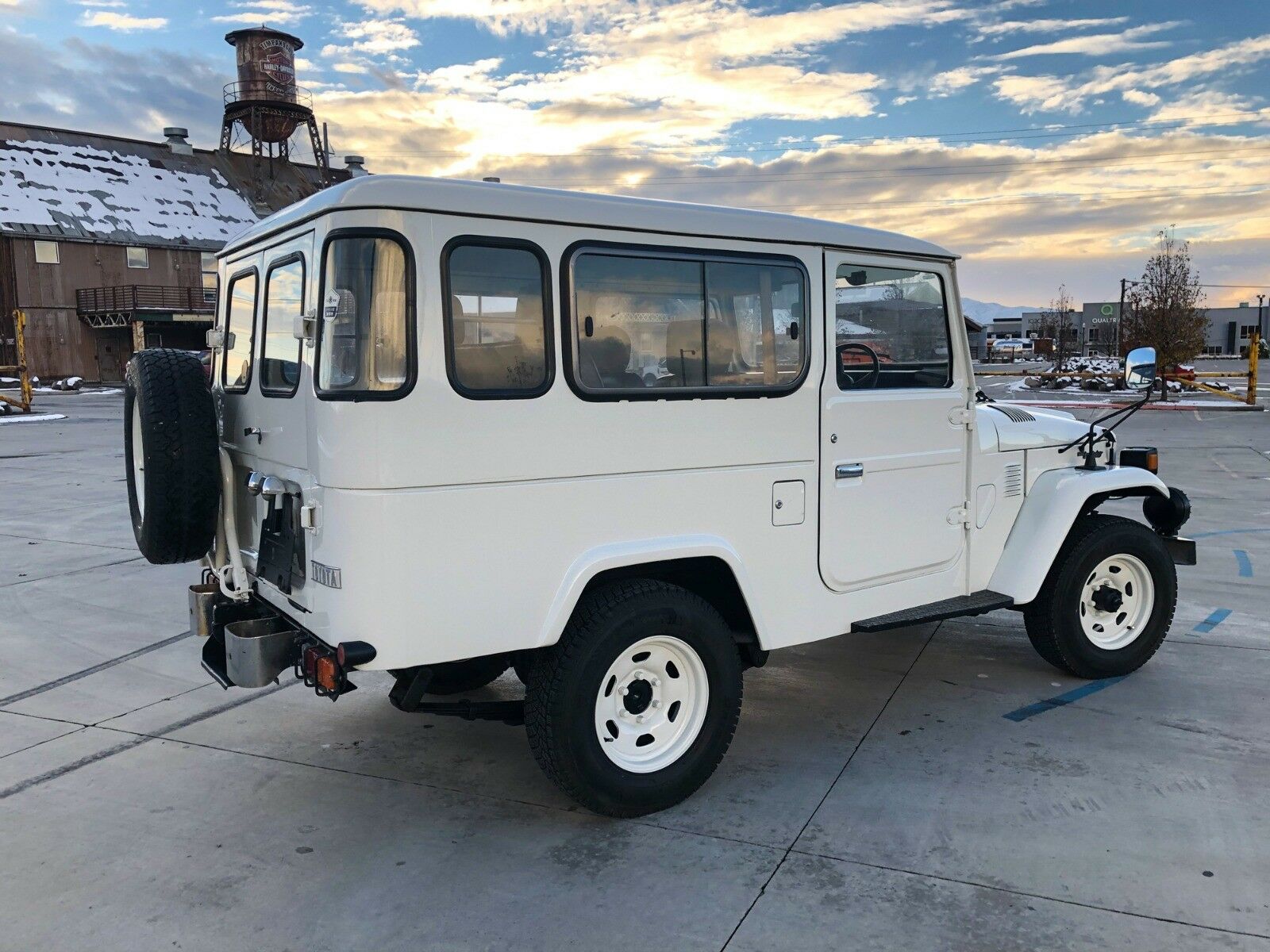 Land Cruiser Of The Day! – Enter the world of Toyota Land Cruisers