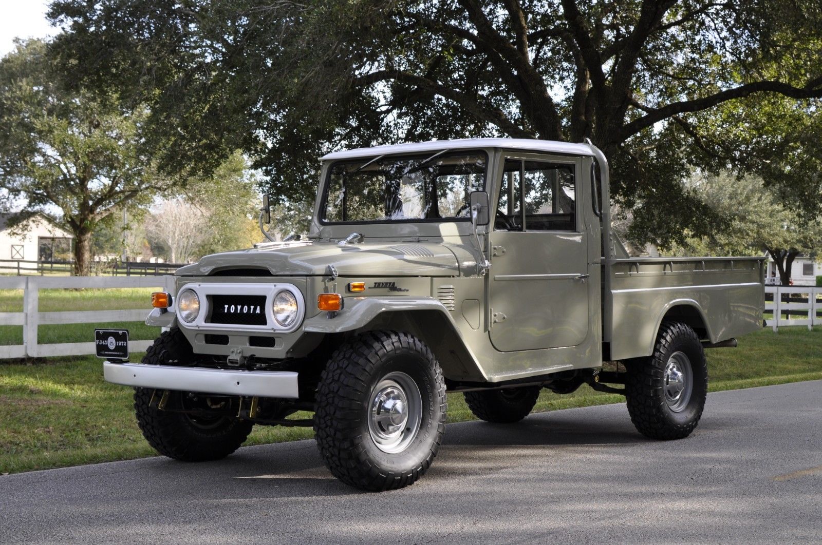 Land Cruiser Of The Day! – Enter the world of Toyota Land Cruisers